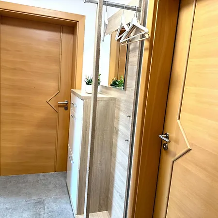 شقة Jasmina Appartments ينباخ